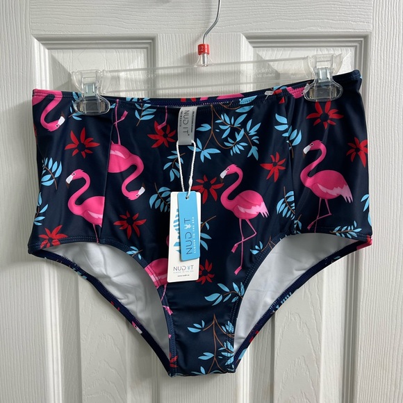 Blue with pink flamingos size XL bikini bottom. - Picture 3 of 6
